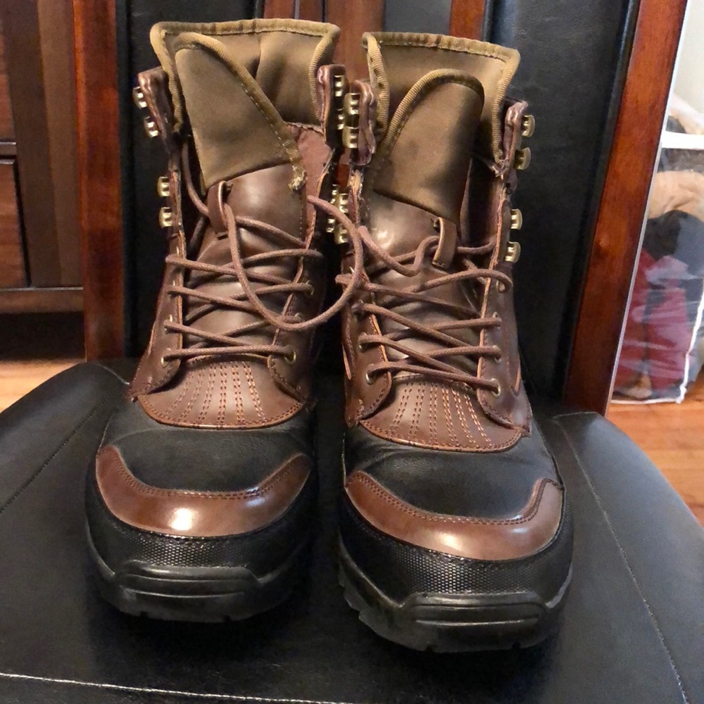Kenneth Cole Unlisted Men's Boot.